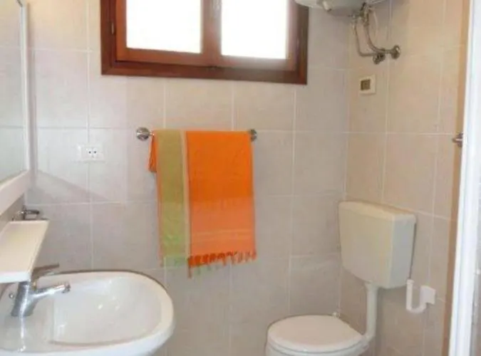 Adorable For 8 People Close To The Sea Appartement